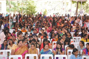 Manasuku Nachindi Movie Team At Kasturba Gandhi College